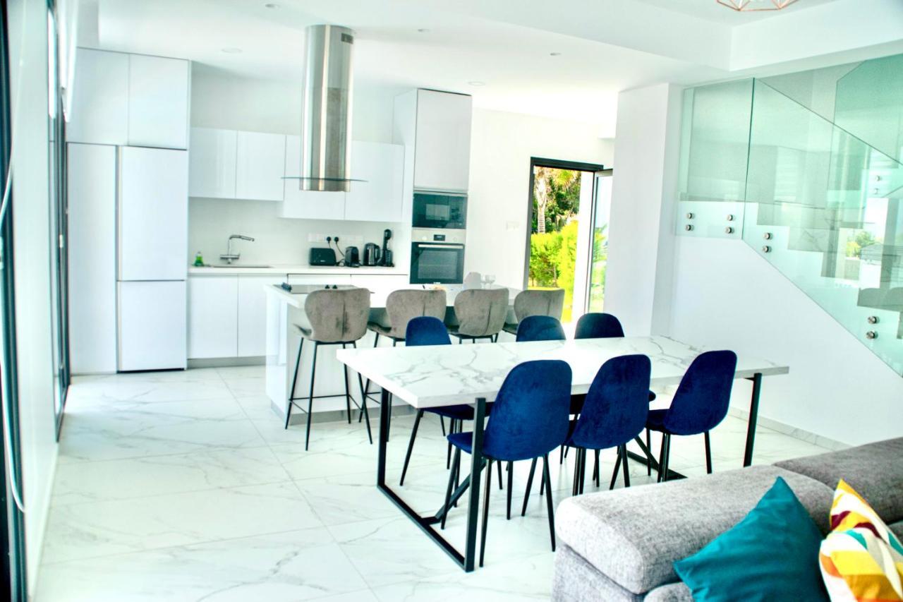 By The Beach Villa Natalya بروتاراس المظهر الخارجي الصورة
